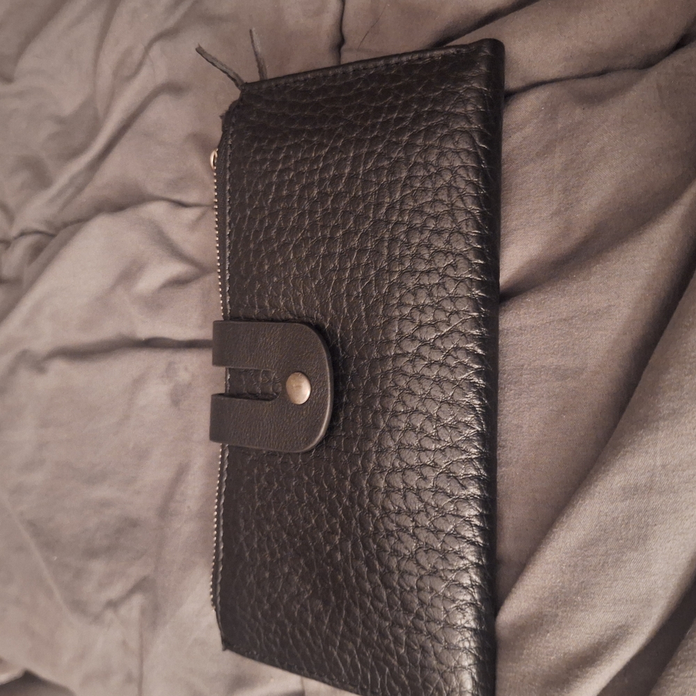 Black Textured Wallet